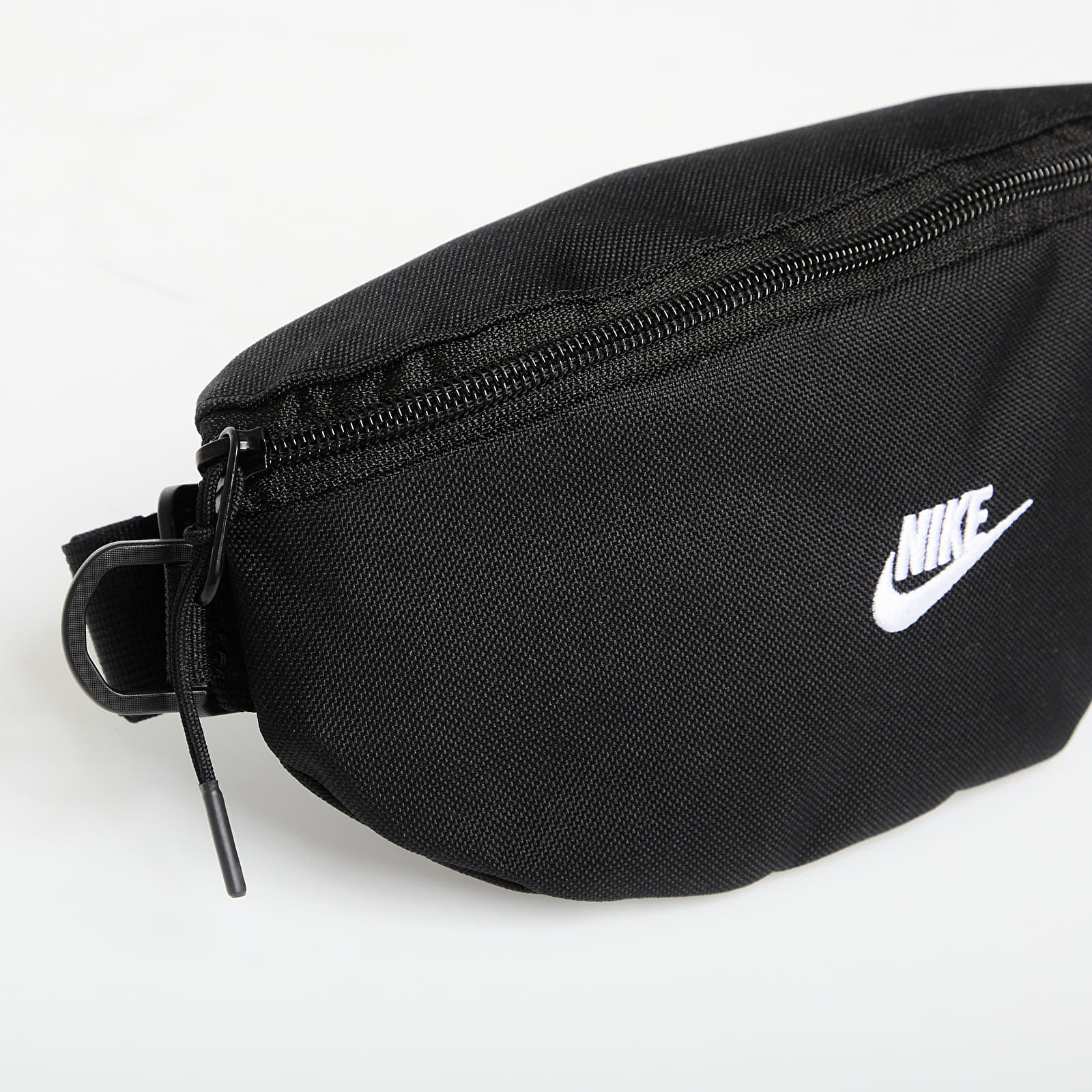 Herren-Gürteltaschen Nike Heritage 2.0 Waist Pack Small, 1L Black/ Black/ White