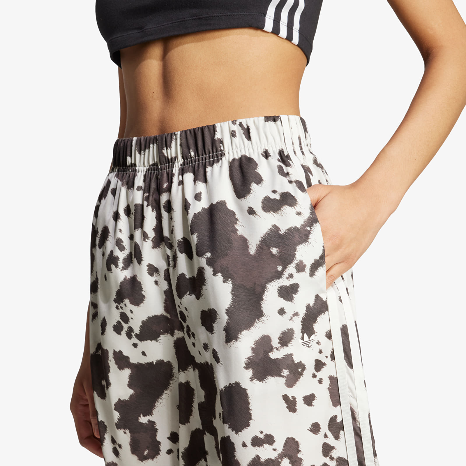 Hosen für Frauen adidas Wide Leg Pants Multicolor/ Multicolor/ Off White
