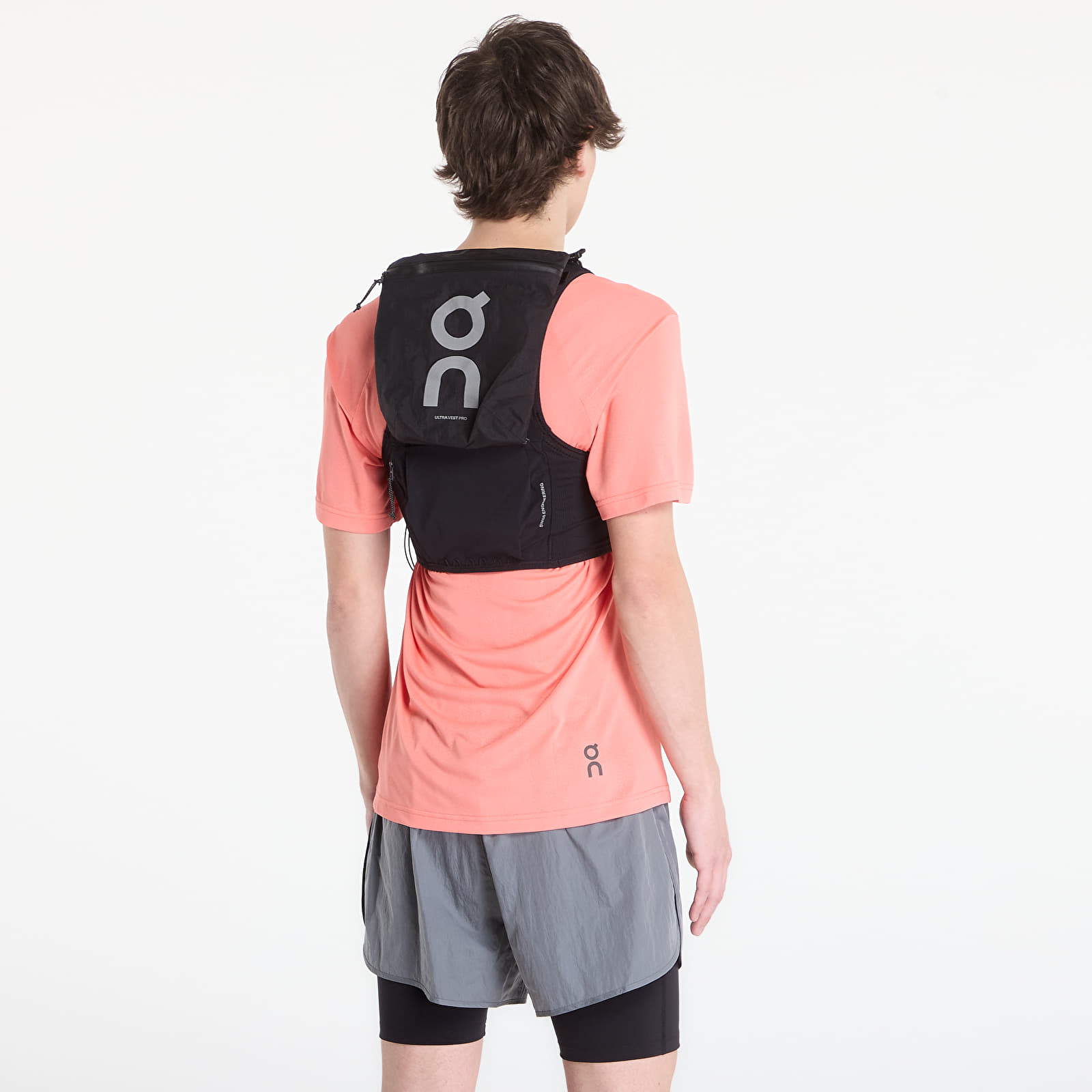 Ανδρικά γιλέκα On Ultra Vest Pro UNISEX Black