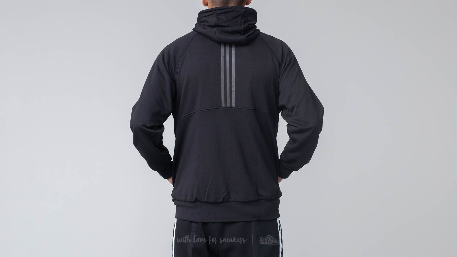 Adidas best sale oyster hoodie