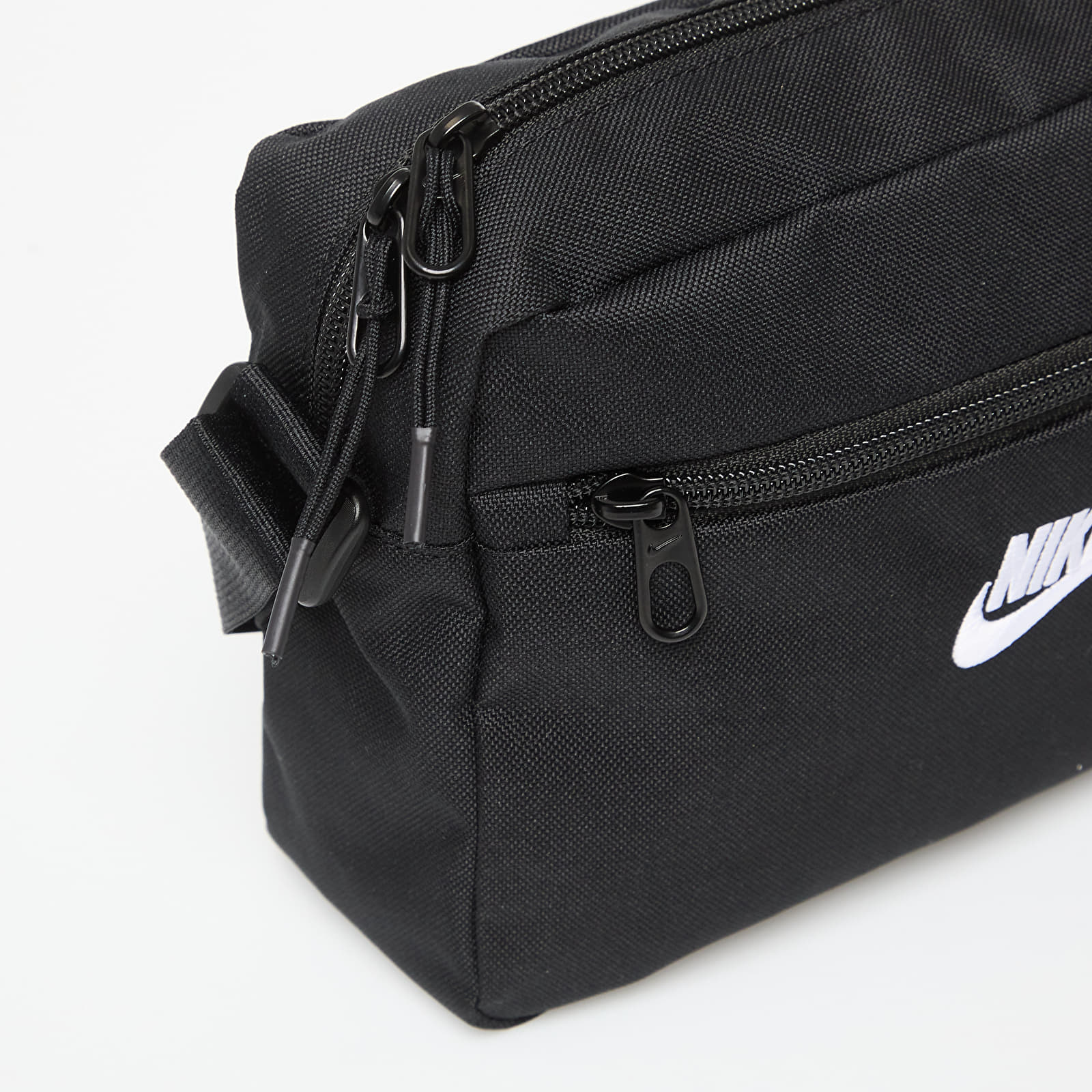 Umhängetaschen Nike Heritage Crossbody Bag 2.0 4L Black/ Black/ White