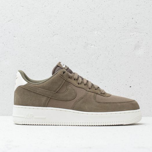 Nike air force 1 07 suede olive deals