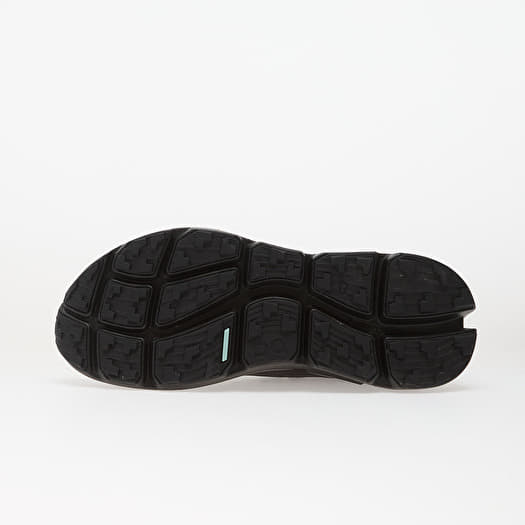 On W Cloudsoma Black/ Black | Footshop