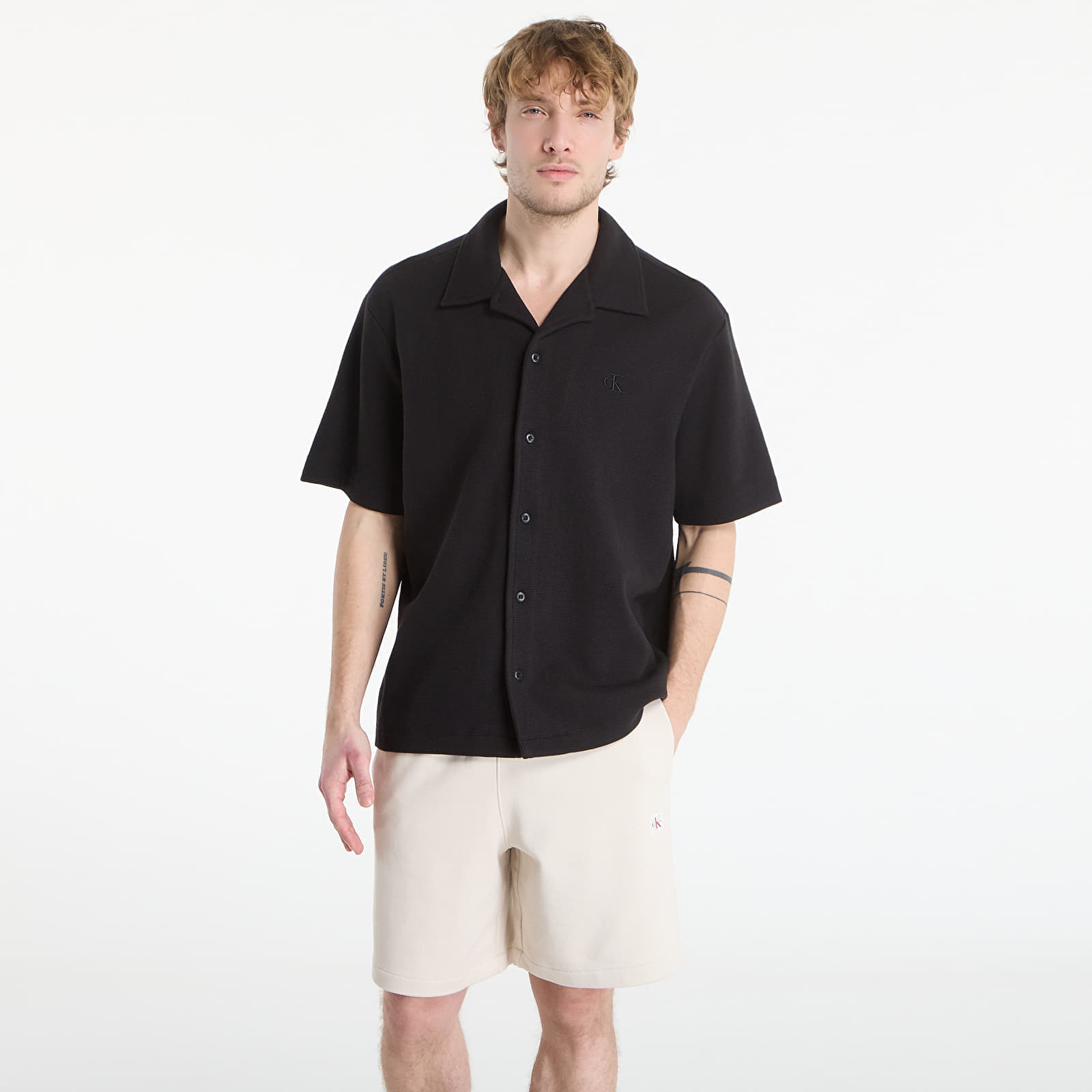 Levně Košile Calvin Klein Jeans Ss Hd Cotton Waffle Camp Shirt Black L