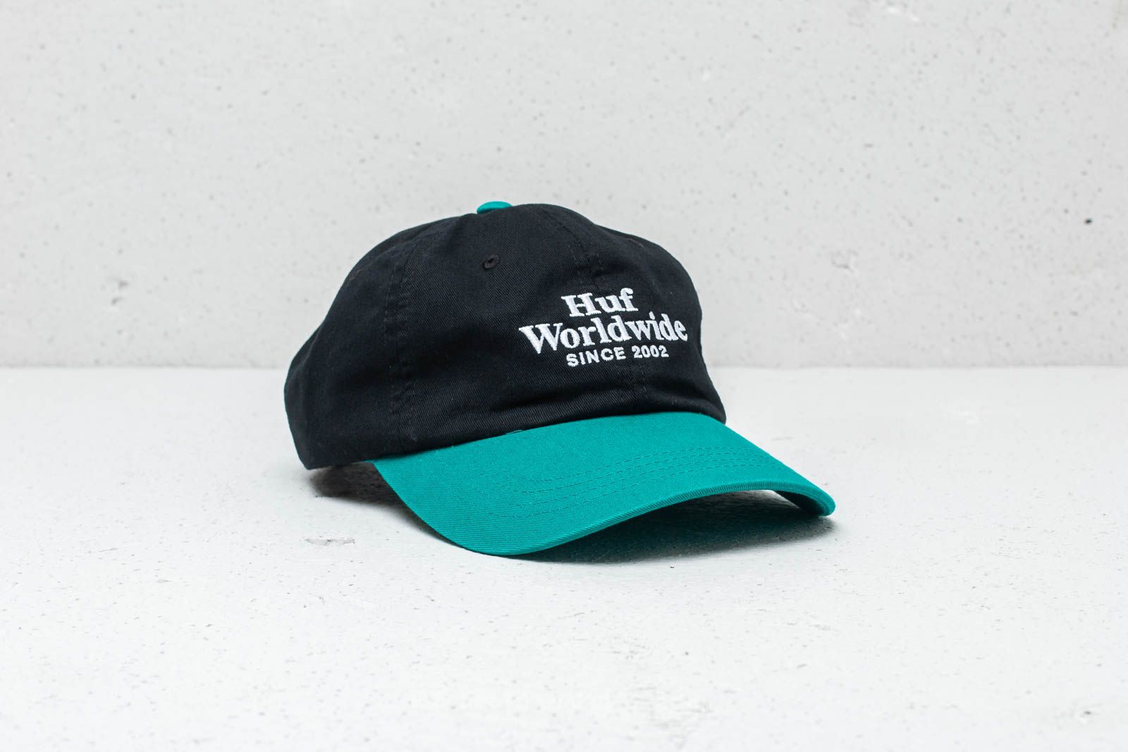 Kšiltovky HUF Worldwide CV 6 Panel Cap Black