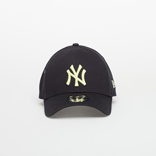Kapa New Era 9FORTY League Essential New York Yankees Navy/ PYE