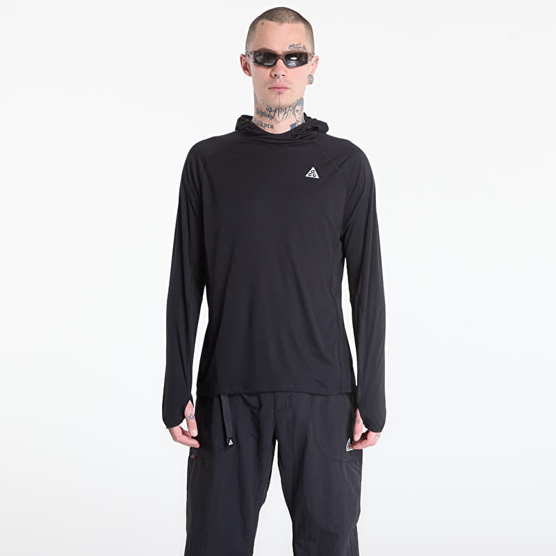T-skjorte Nike ACG "Solar Chase" Men's Dri-FIT UV Long-Sleeve Hooded Top Black/ Black/ Summit White