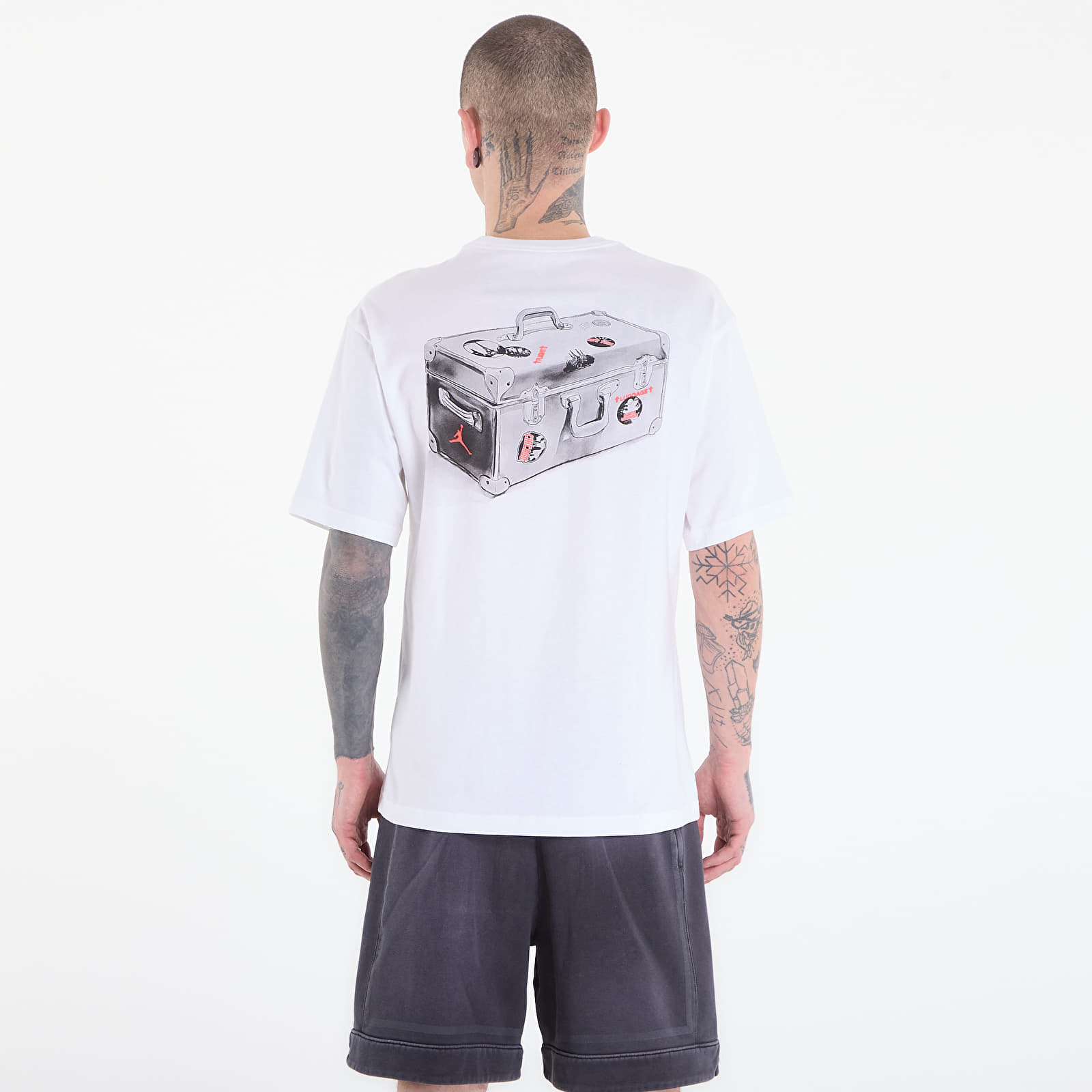 Tričká Jordan Men's Graphic T-Shirt White/ Infrared 23
