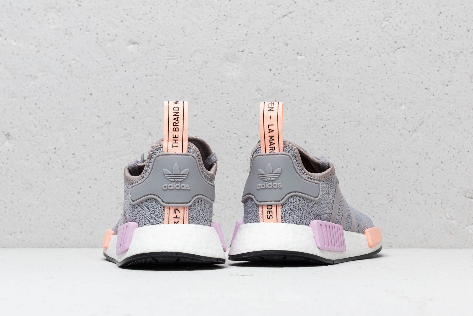 Женская обувь adidas NMD_R1 W Light Granite/ Light Granite/ Solar ...