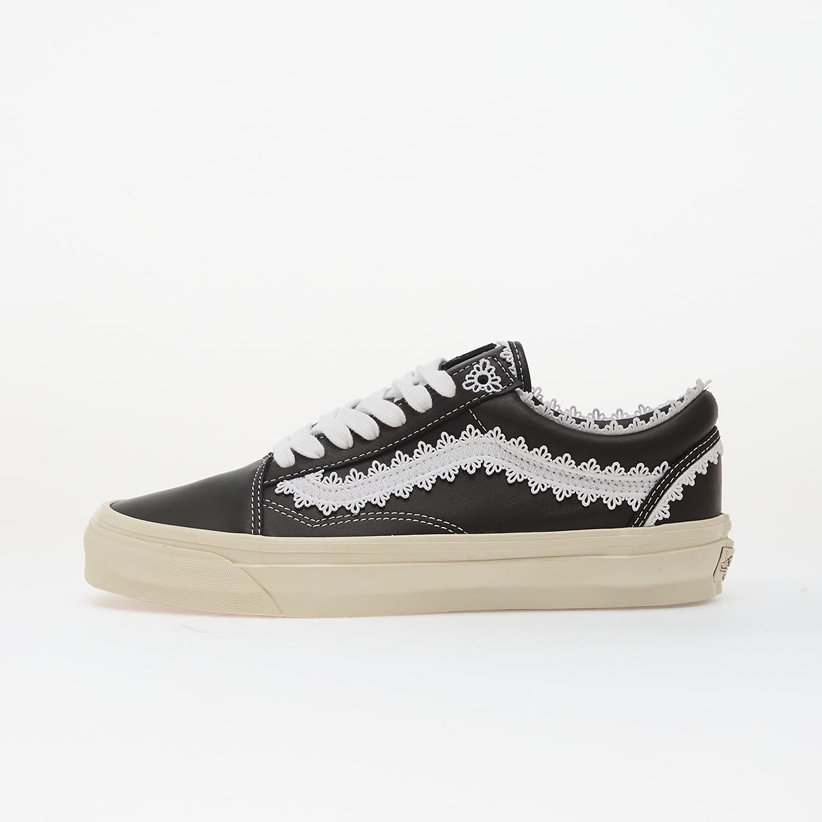 Herren Sneaker und Schuhe Vans LX Old Skool Coquette Black/ White