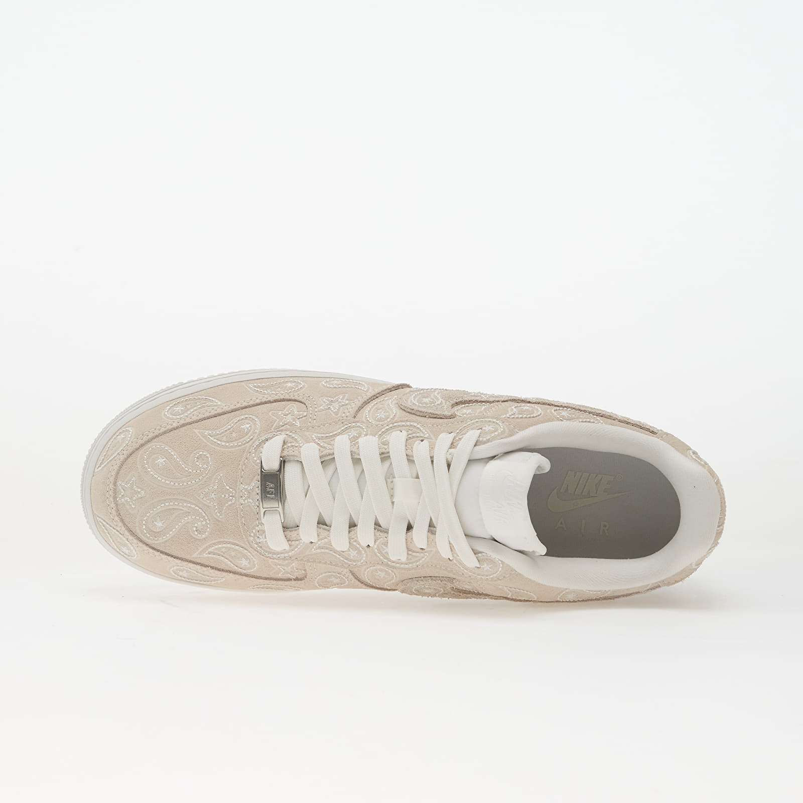Мужская обувь Nike Air Force 1 '07 Lv8 Summit White/ Summit White