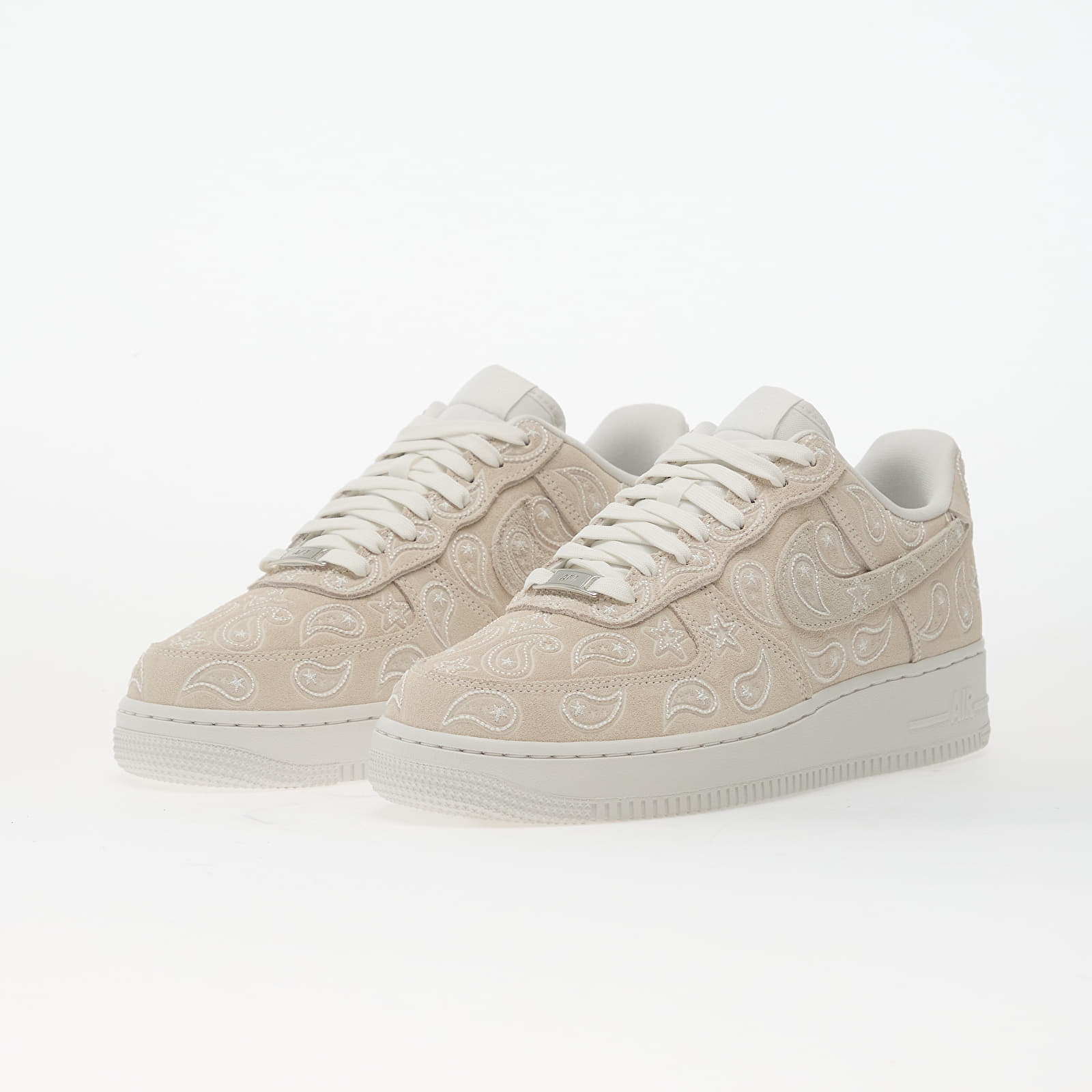 Мужская обувь Nike Air Force 1 '07 Lv8 Summit White/ Summit White