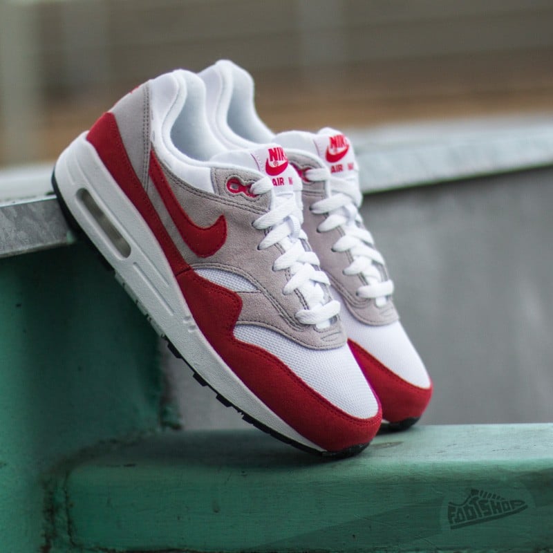 Damen Sneaker und Schuhe Nike Air Max 1 GS White Challange Red Natural Grey Black Footshop