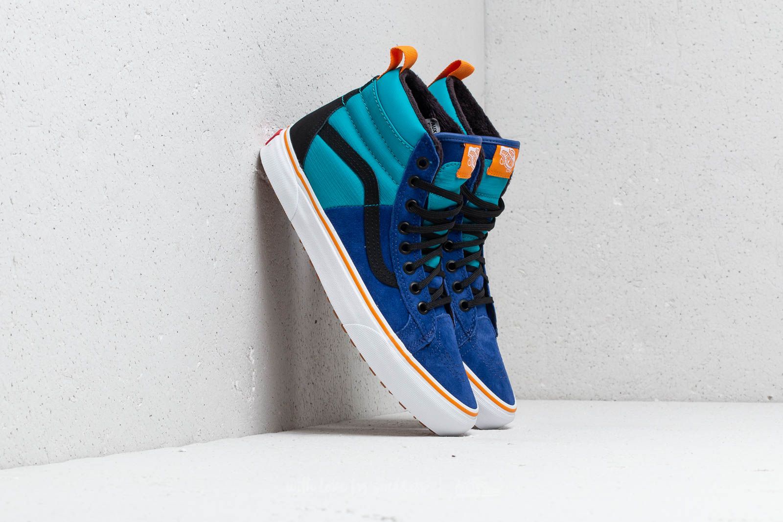 Moški čevlji Vans Sk8-Hi 46 Mte DX Mazarine Blue/ Ename