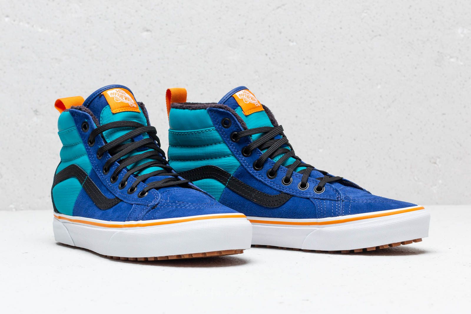Moški čevlji Vans Sk8-Hi 46 Mte DX Mazarine Blue/ Ename