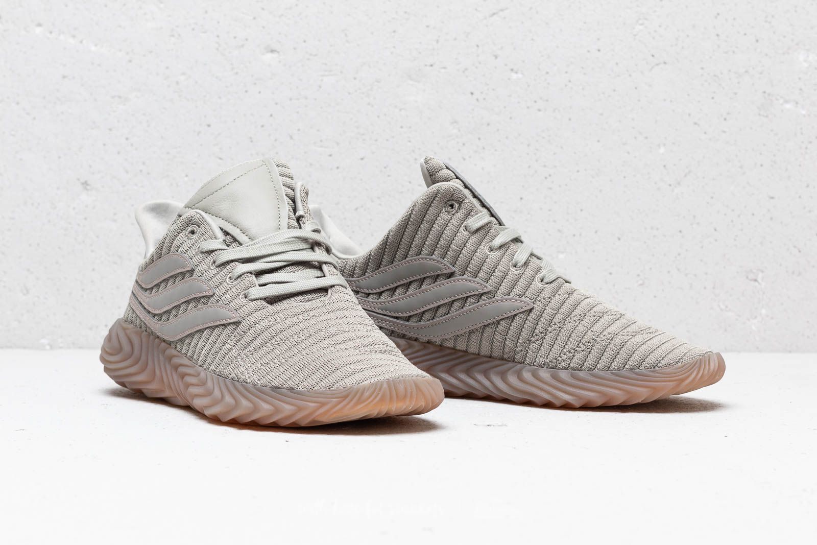 Adidas sobakov yeezy top