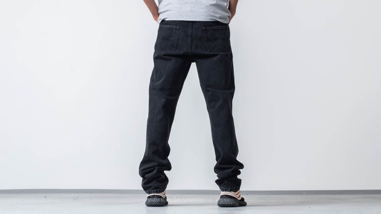 Džíny a kalhoty A.P.C. Baggy Jeans Off Black
