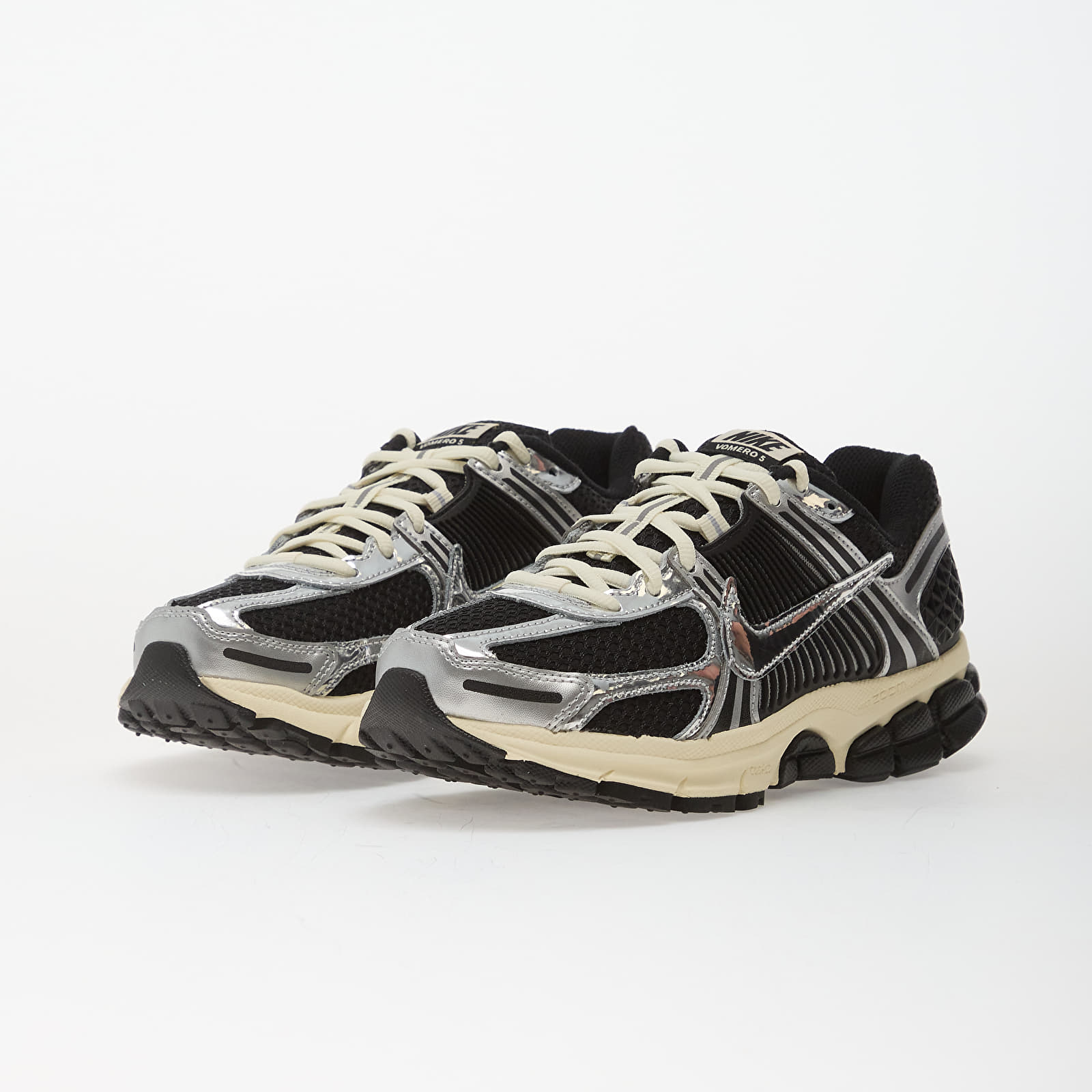 Scarpe uomo Nike Zoom Vomero 5 Black/ Chrome-Metallic Silver