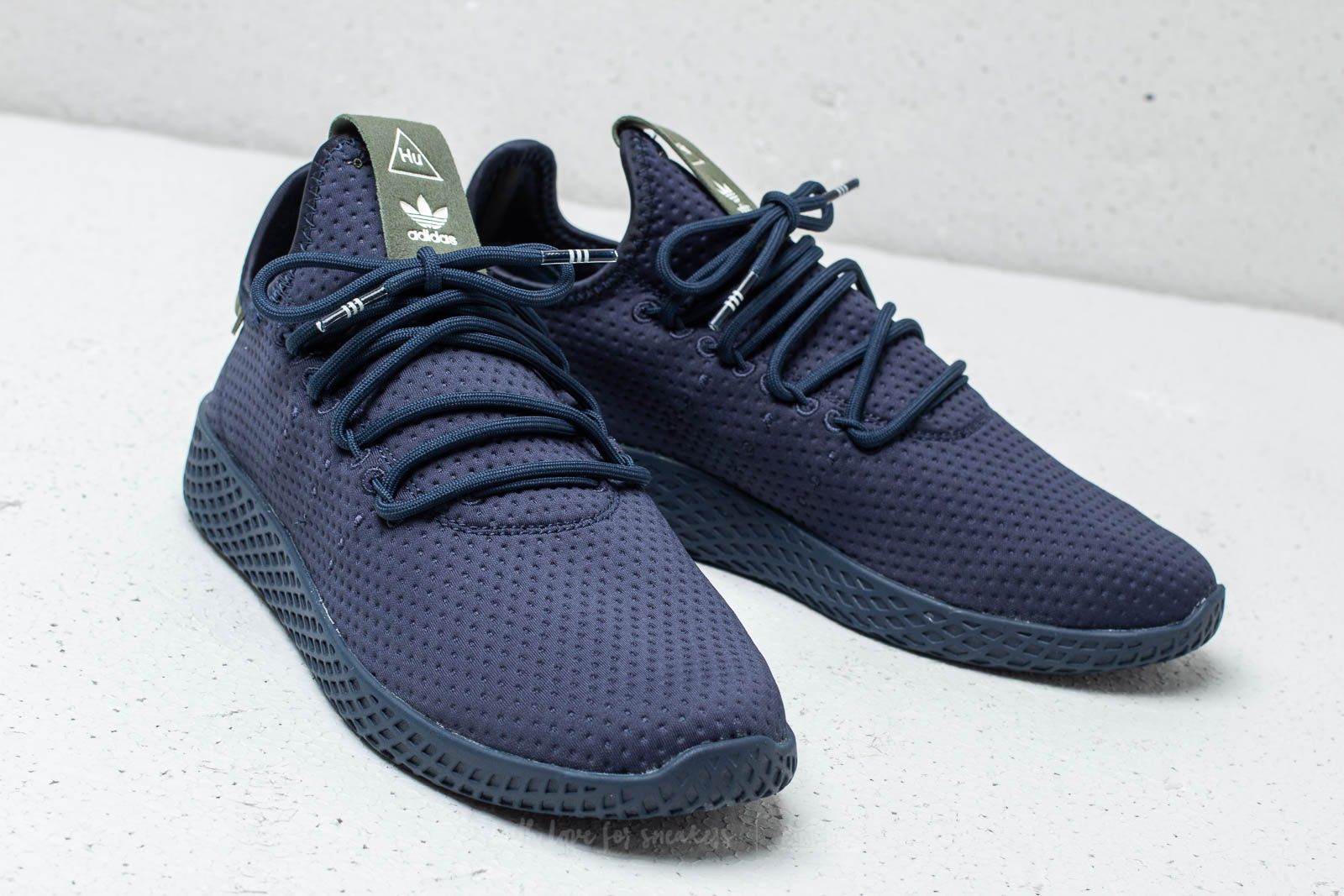 Pharrell williams navy blue sale