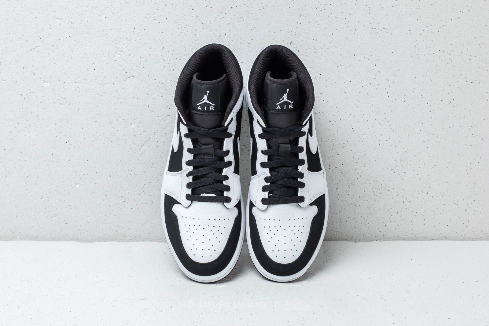 Férfi cipők Air Jordan 1 Mid White/ Black-White