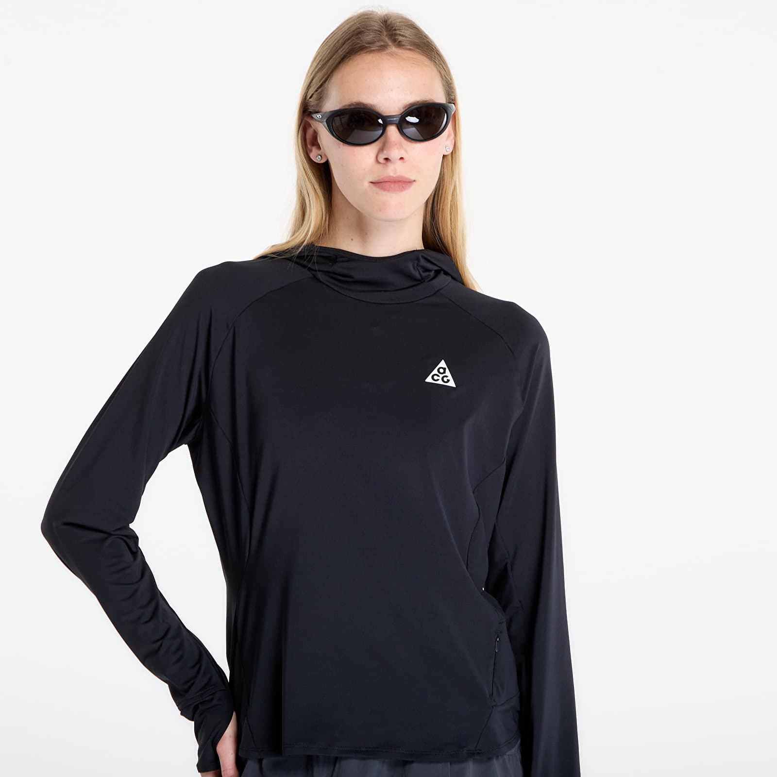 Marškinėliai Nike ACG Women's UV-Resistant Hooded Trail Running Mid-Layer Top Black/ Black/ Summit White