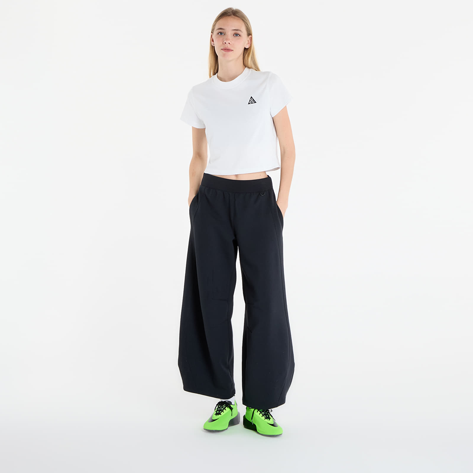 Majice i košulje Nike ACG Women's Dri-FIT Short-Sleeve Top Summit White/ Black