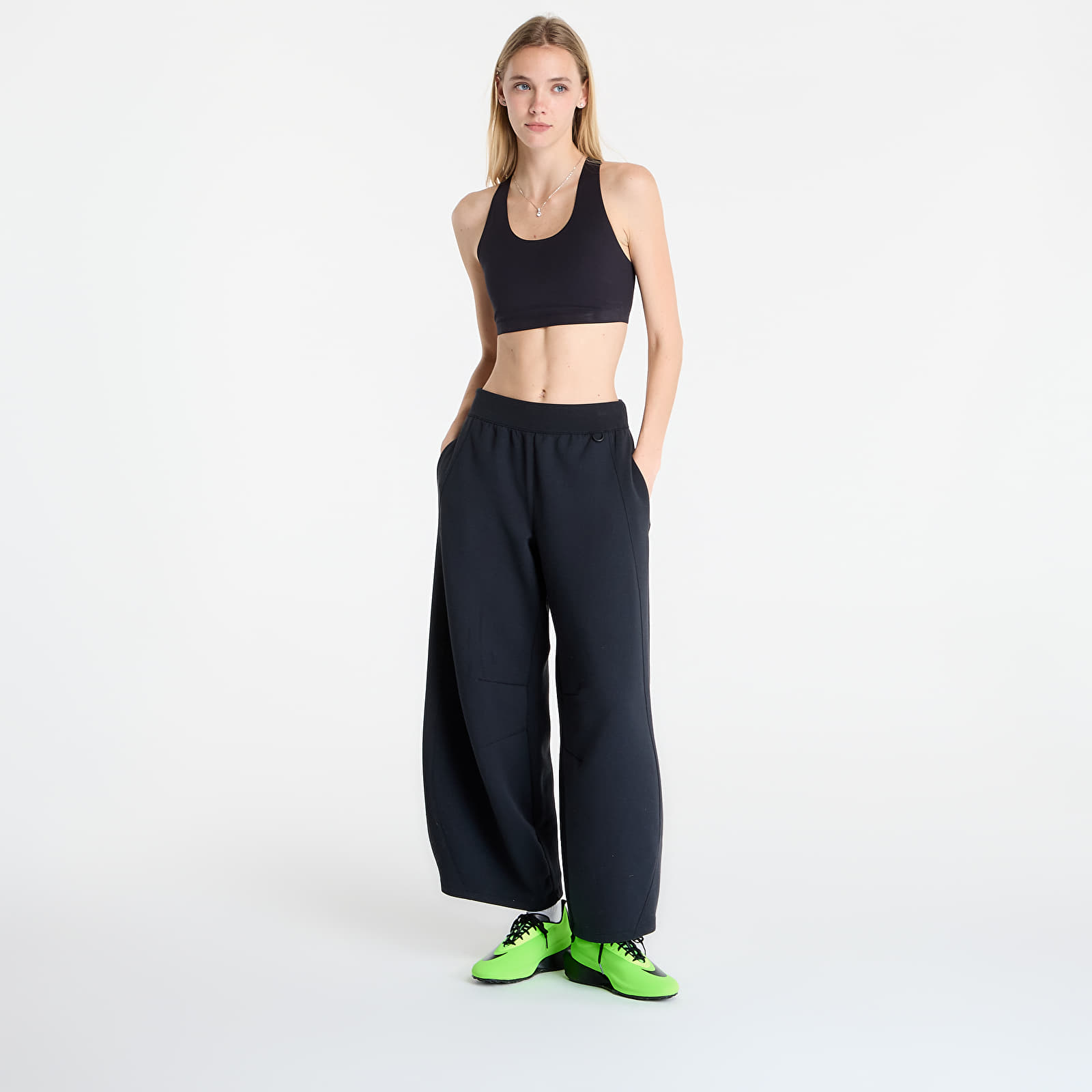 Tepláky Nike 24.7 ImpossiblySoft Women's High-Waisted Wide-Leg Pants Black/ Black/ Dk Smoke Grey