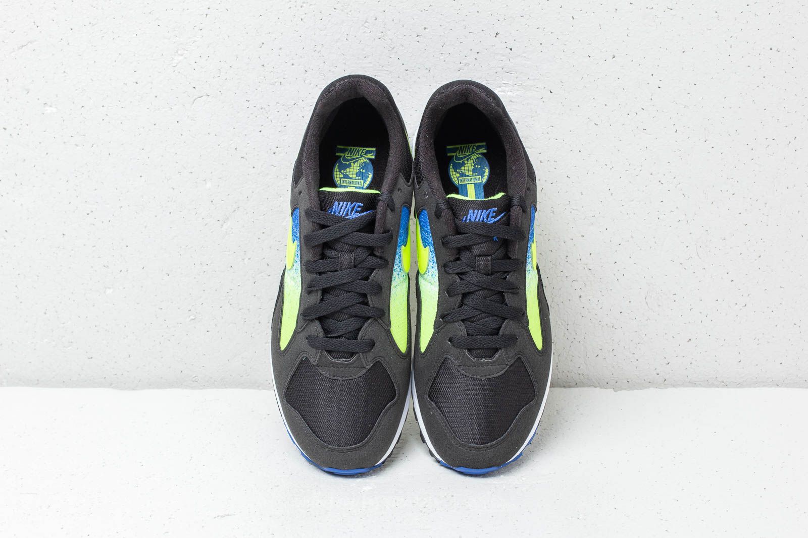 Men s shoes Nike Air Skylon II Black Volt Racer Blue White Footshop