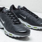 Nike Air Max Plus Premium Black Matte Silver Volt 815994-003 Men\'s Size 13. Toe Nike Air Max Plus Premium Black Matte Silver Volt 815994-003  main image 4