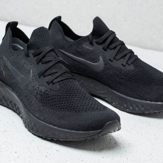 Epic react flyknit deals 1 women's black