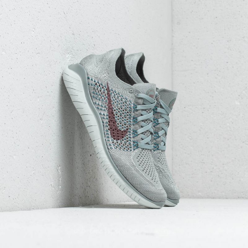 nike shoes nike free rn women's