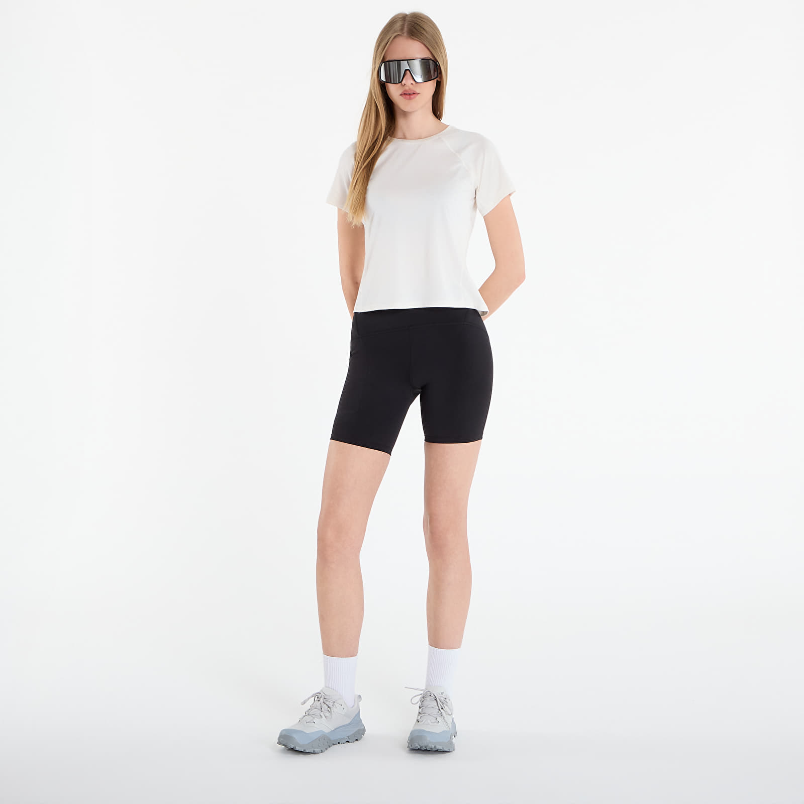 T-shirty damskie The North Face Jaida Ss Tee White Dune Light Heather