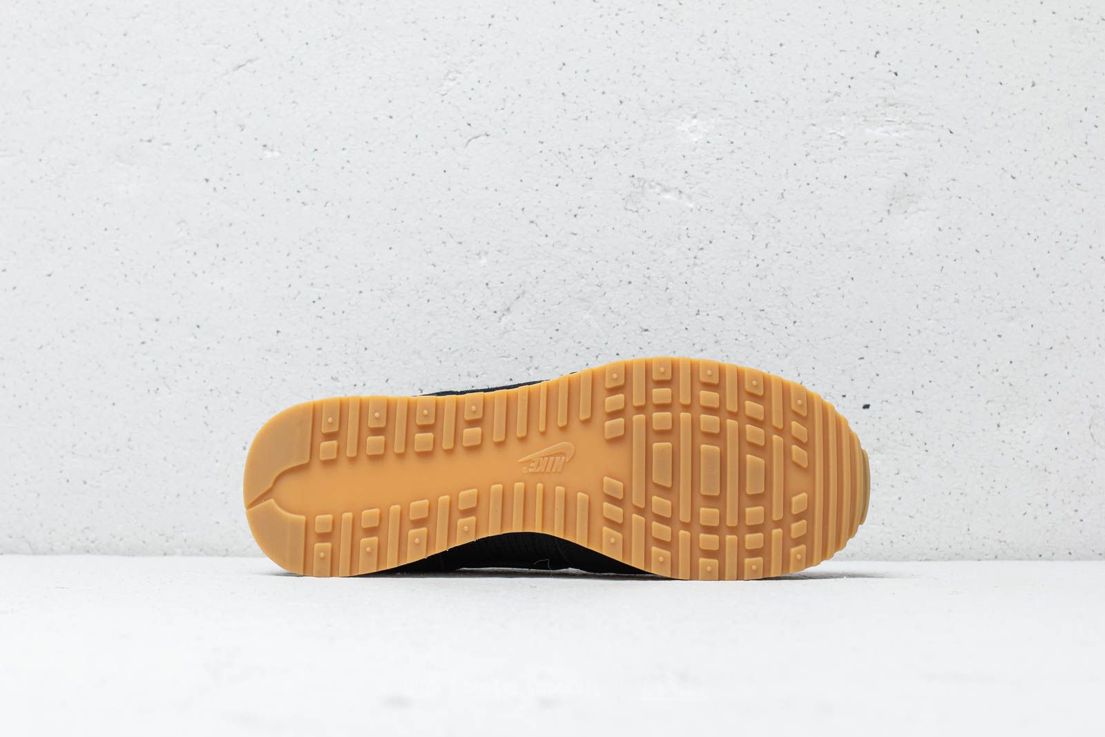 Nike air vortex praline online