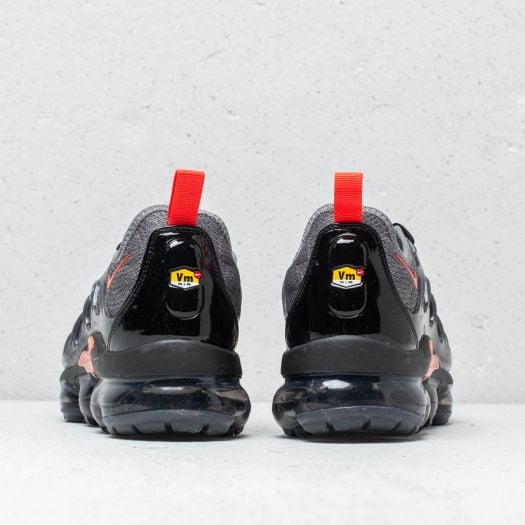 Men s shoes Nike Air Vapormax Plus Cool Grey Team Orange Footshop