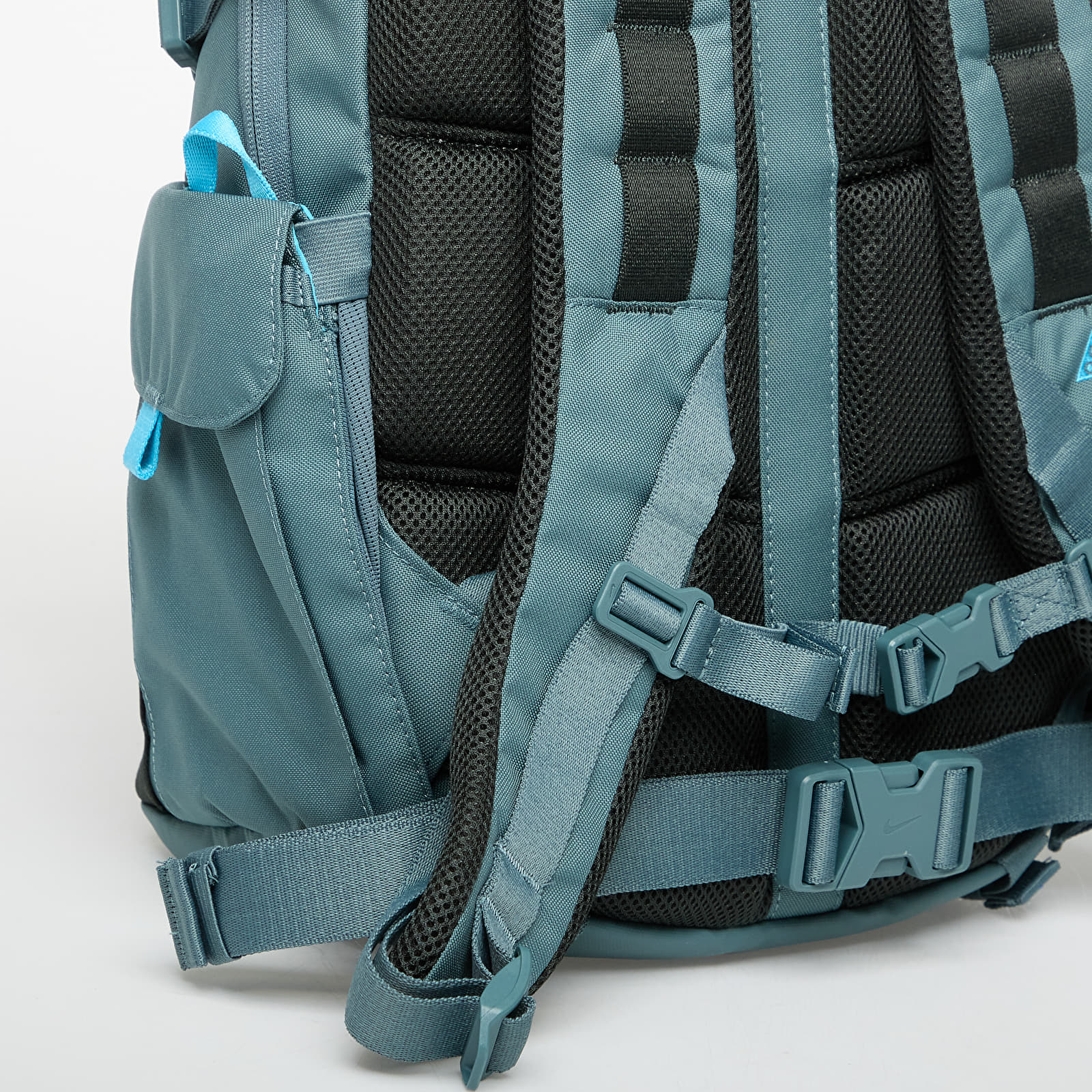 Plecaki Nike ACG "DAYMAX" Backpack 25L Mineral Slate/ Black Spruce/ Baltic Blue