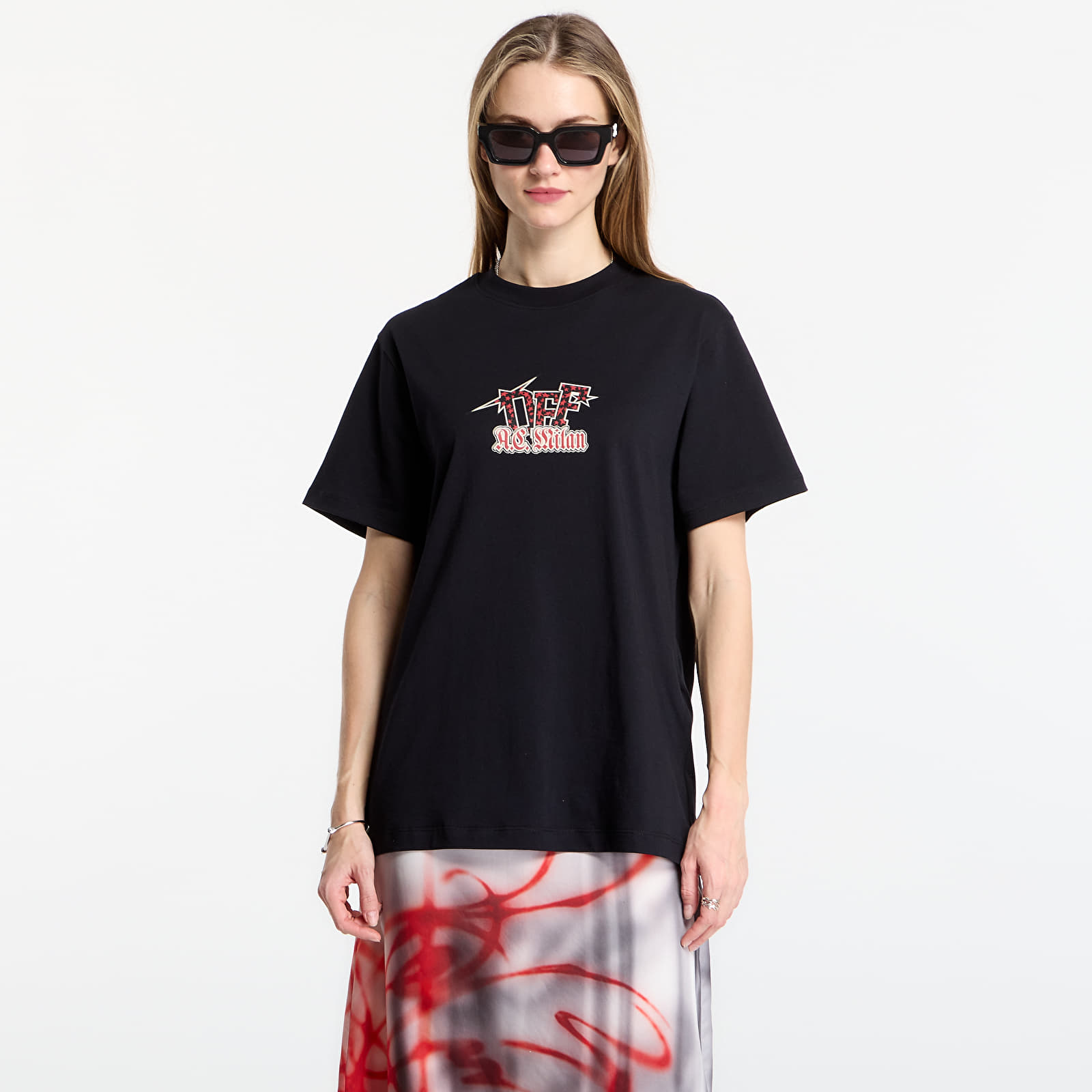 Тениски Off-White x AC Milan Arrow S/S Slim Tee UNISEX Black/ Red