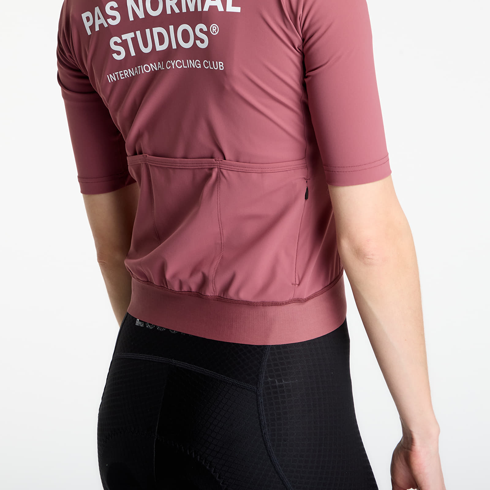 T-skjorter Pas Normal Studios Women's Essential Jersey Grape
