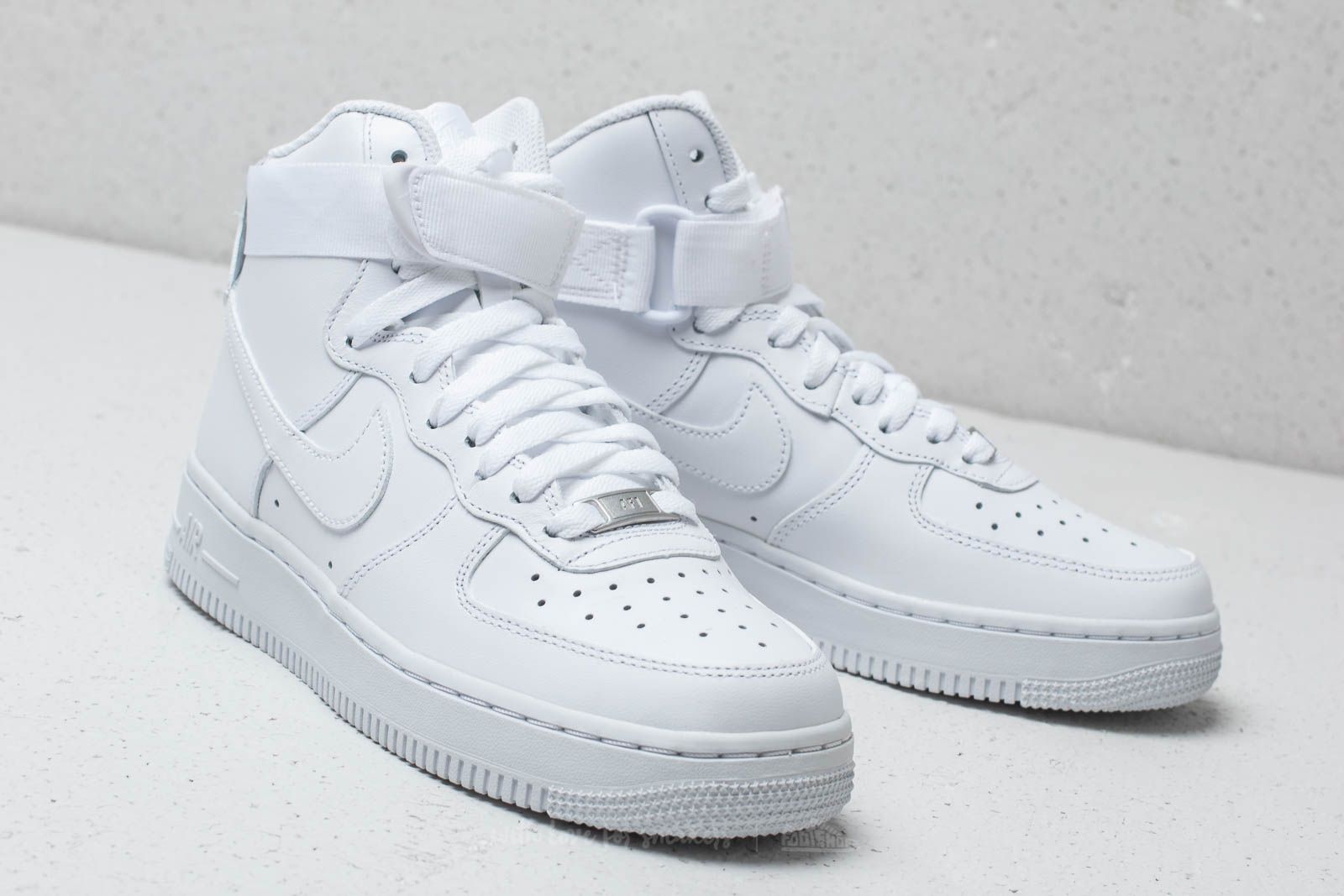 Women s shoes Nike Wmns Air Force 1 High White White White Footshop