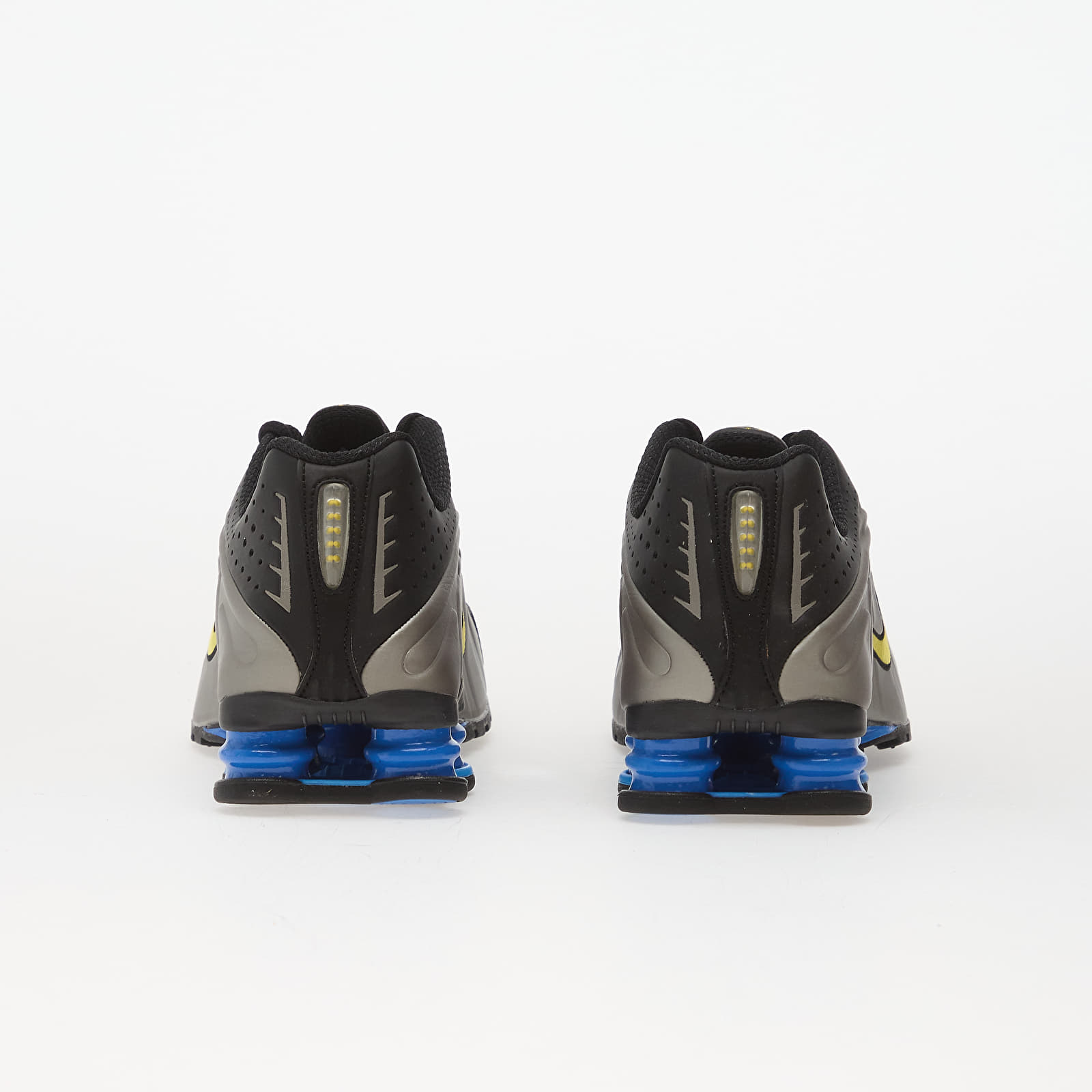 Chaussures et baskets homme Nike Shox R4 Black/ Canary-Mtlc Pewter-Lt Photo Blue