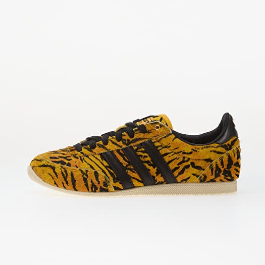 adidas Japan W Yellow/ Core Black/ Creme Yellow