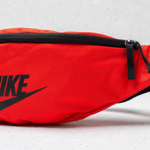 Red fanny pack nike clearance