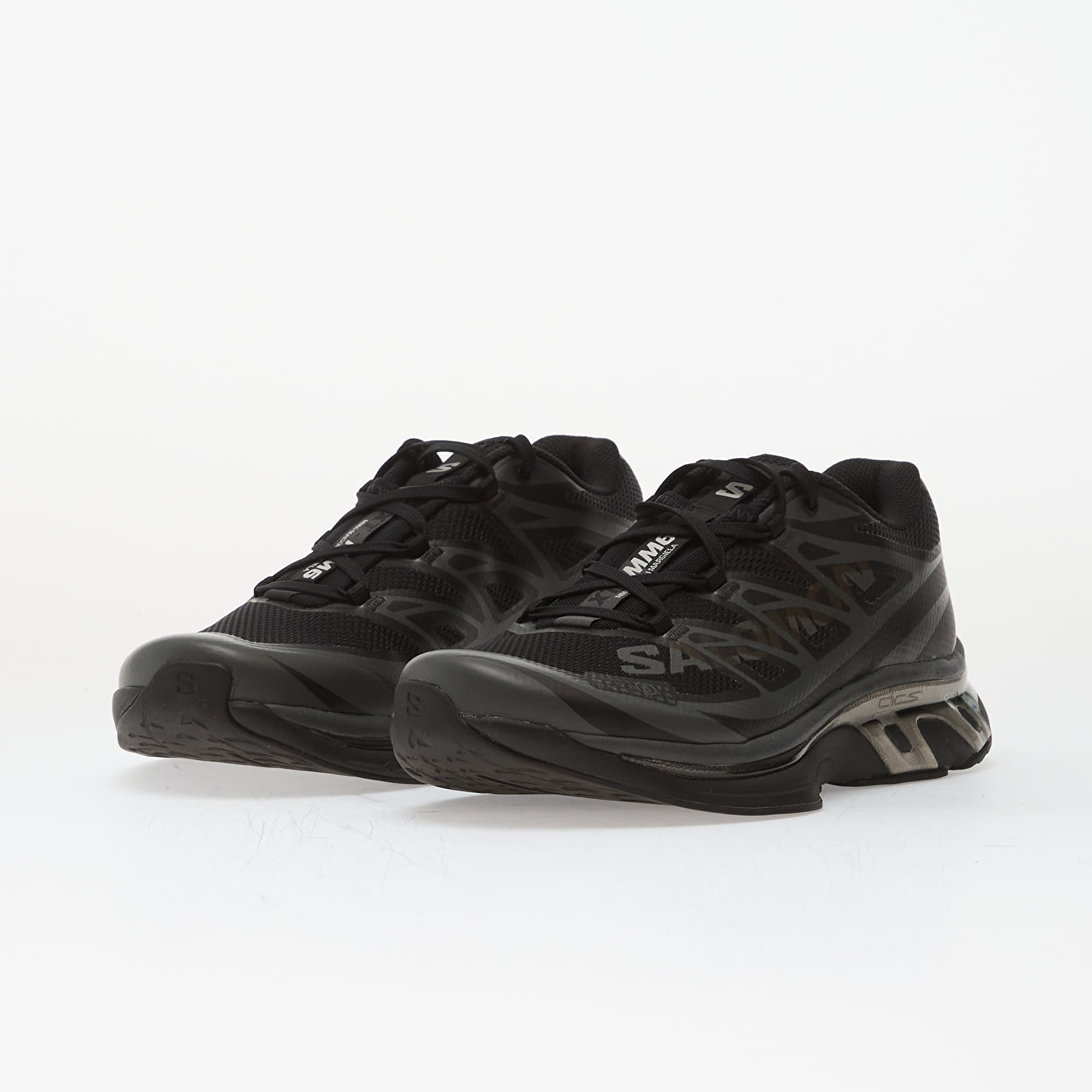 Skor för kvinnor MM6 x Salomon Sneakers Black/ Black/ Asphalt