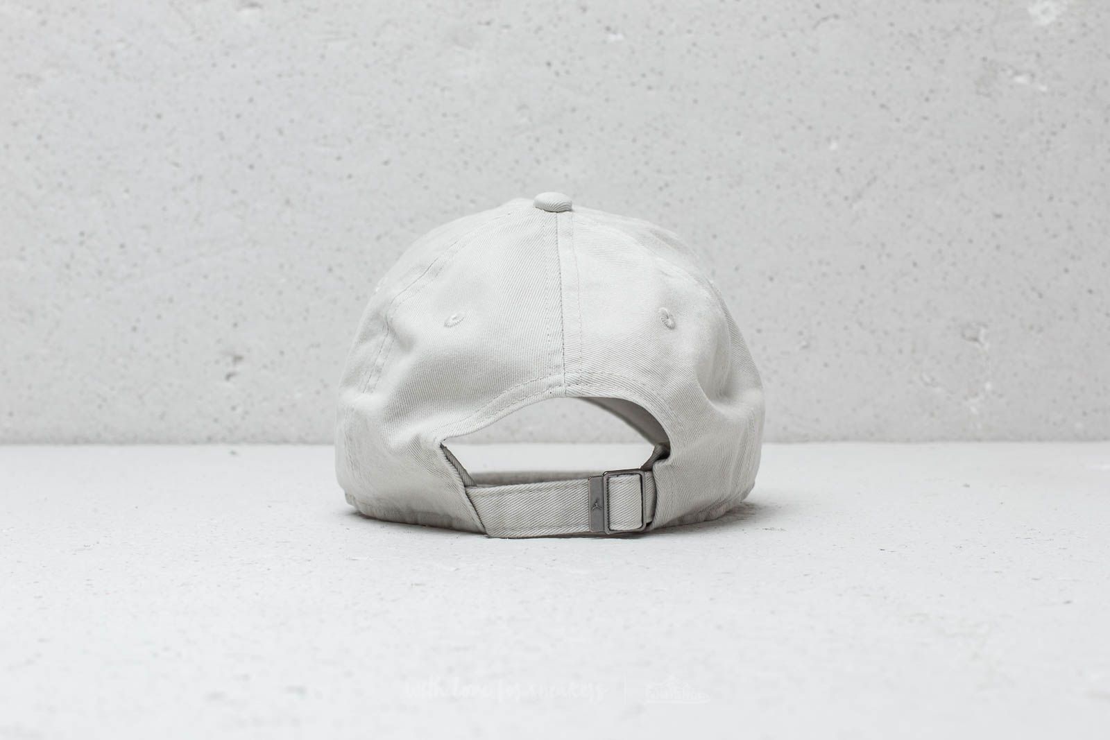 Strapback Jordan Heritage 86 Jumpman Floppy Cap Light Bone/ Black
