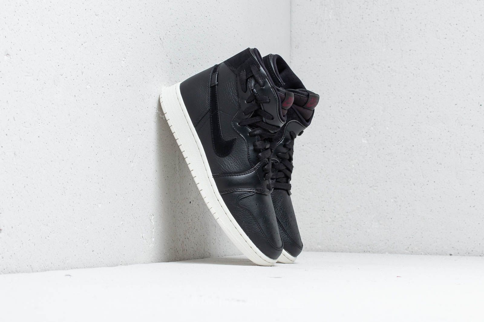 Jordan aj1 rebel online xx