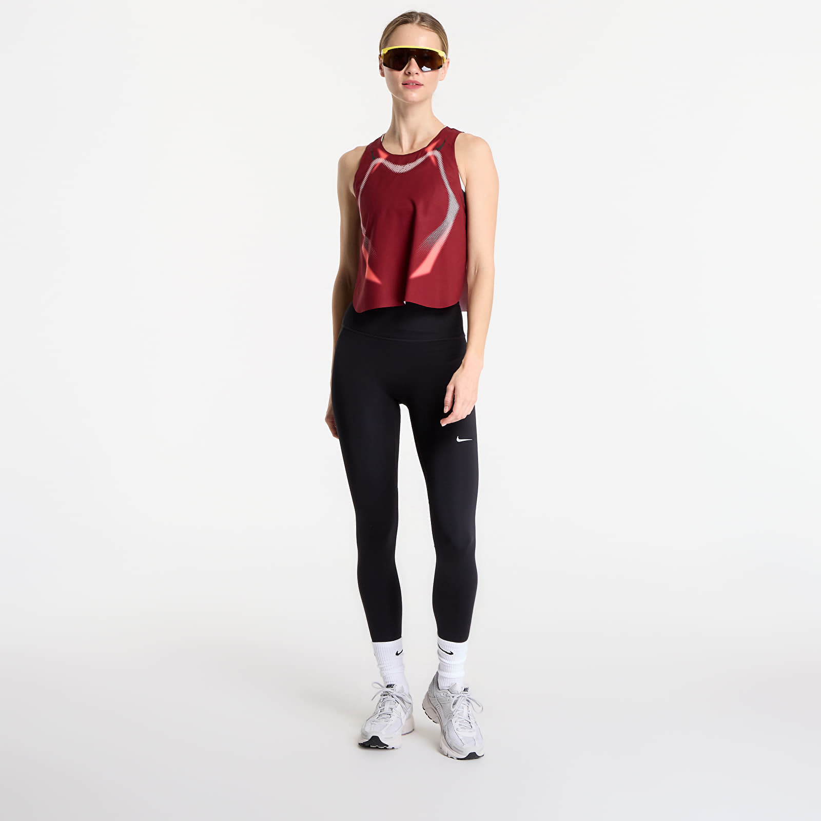 Västar Nike AeroSwift Women's Dri-FIT ADV Cropped Running Tank Top Team Red/ Black/ Black