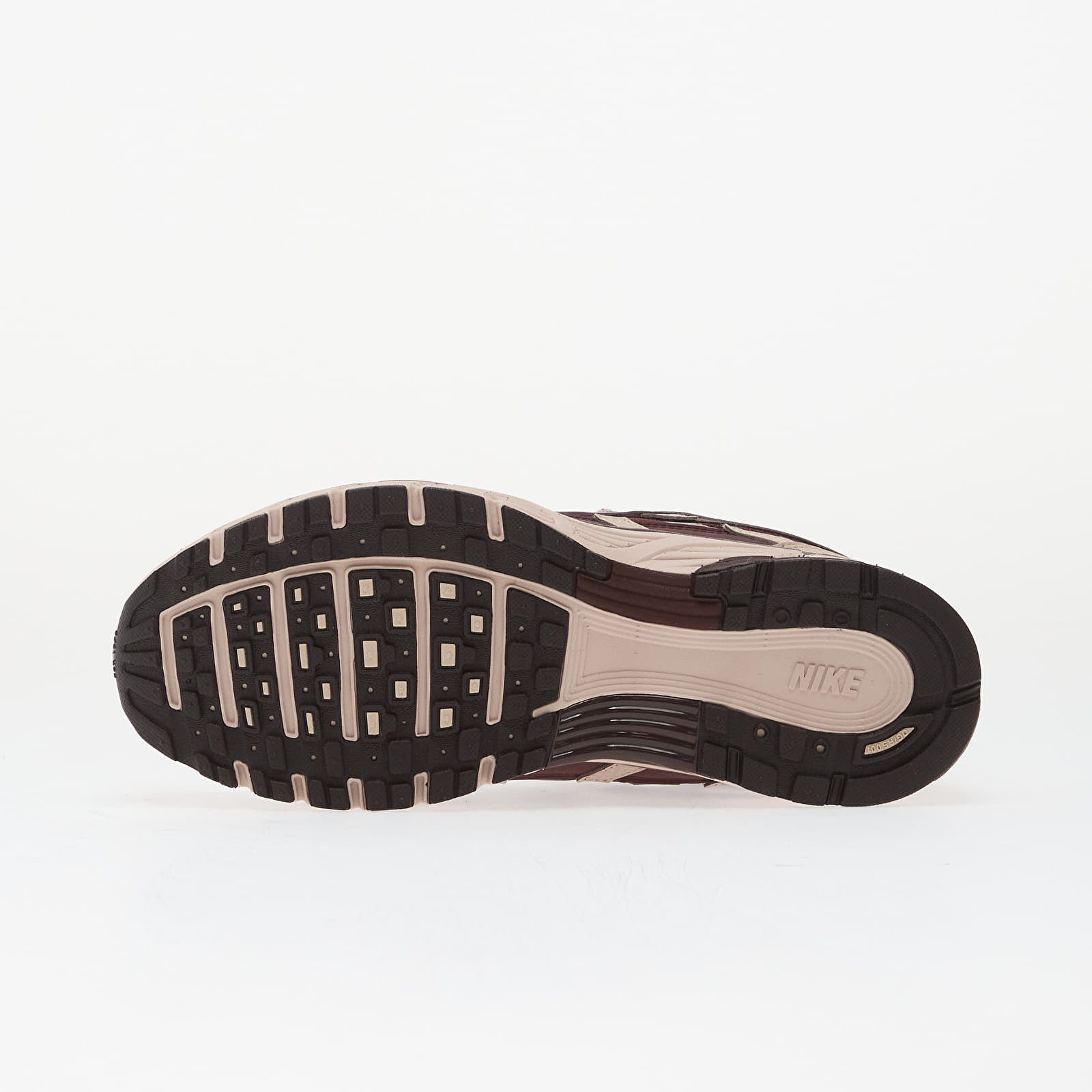 Dámské tenisky a boty Nike P-6000 Silt Red/ Burgundy Crush-Burgundy Ash