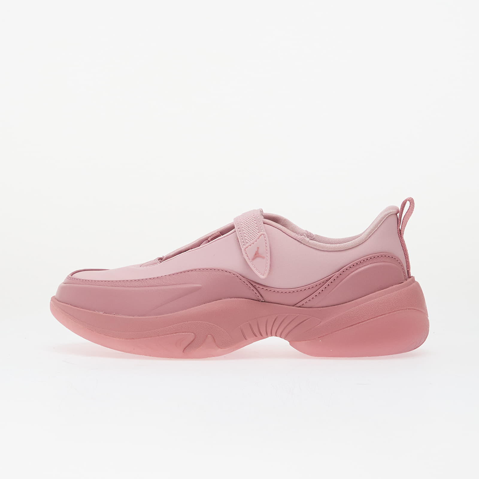 Levně Tenisky Jordan W Pointe Iced Carmine/ Coconut Milk-Elemental Pink