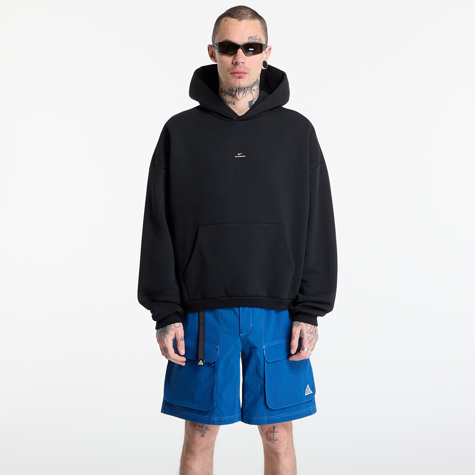 Sweatshirt Nike Standard Issue Men's Therma-FIT Brushed Basketball Pullover Hoodie Black/ Pale Ivory L
