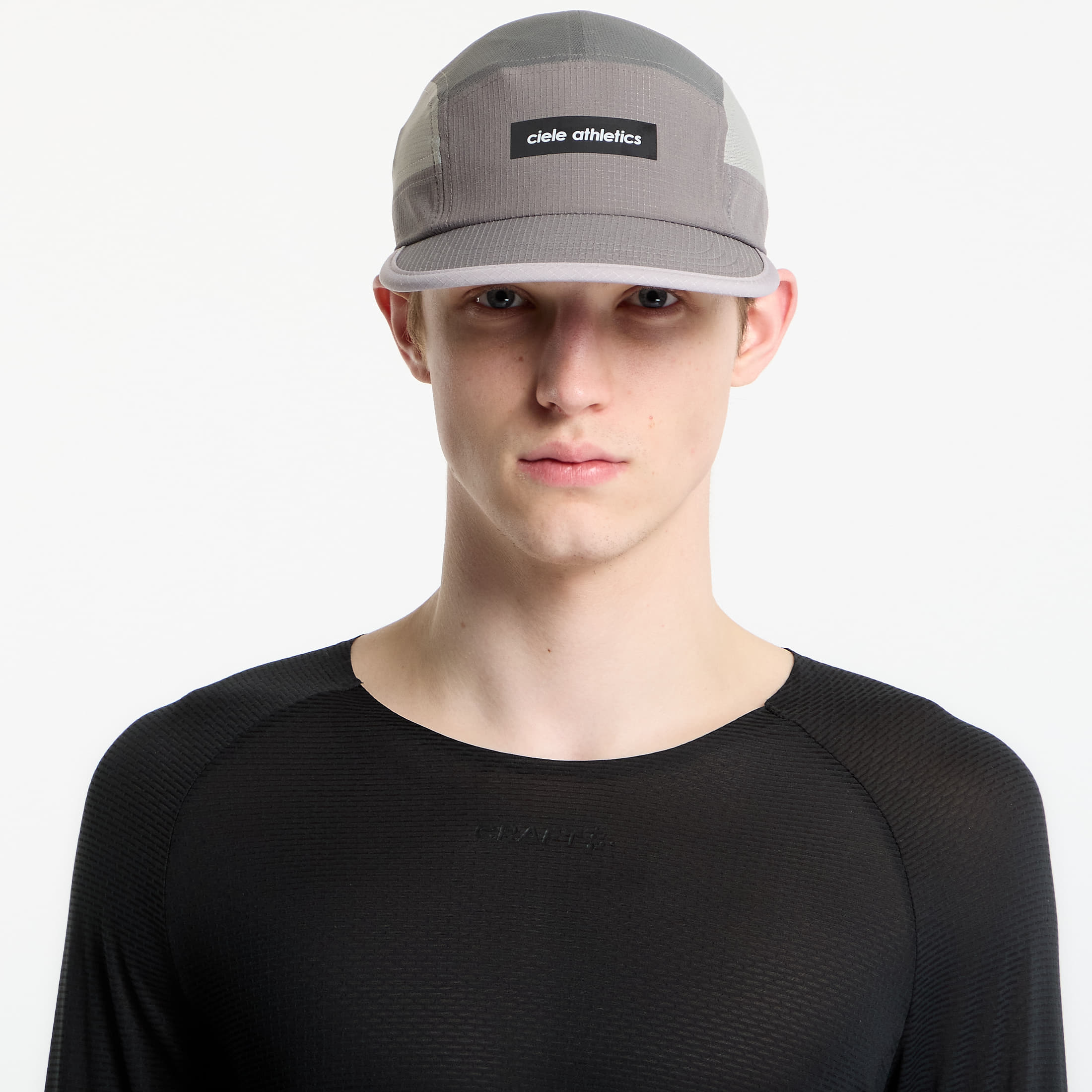 Levně Kšiltovka Ciele Athletics GOCap Field IconicBar Shadow AiryGrey M/L