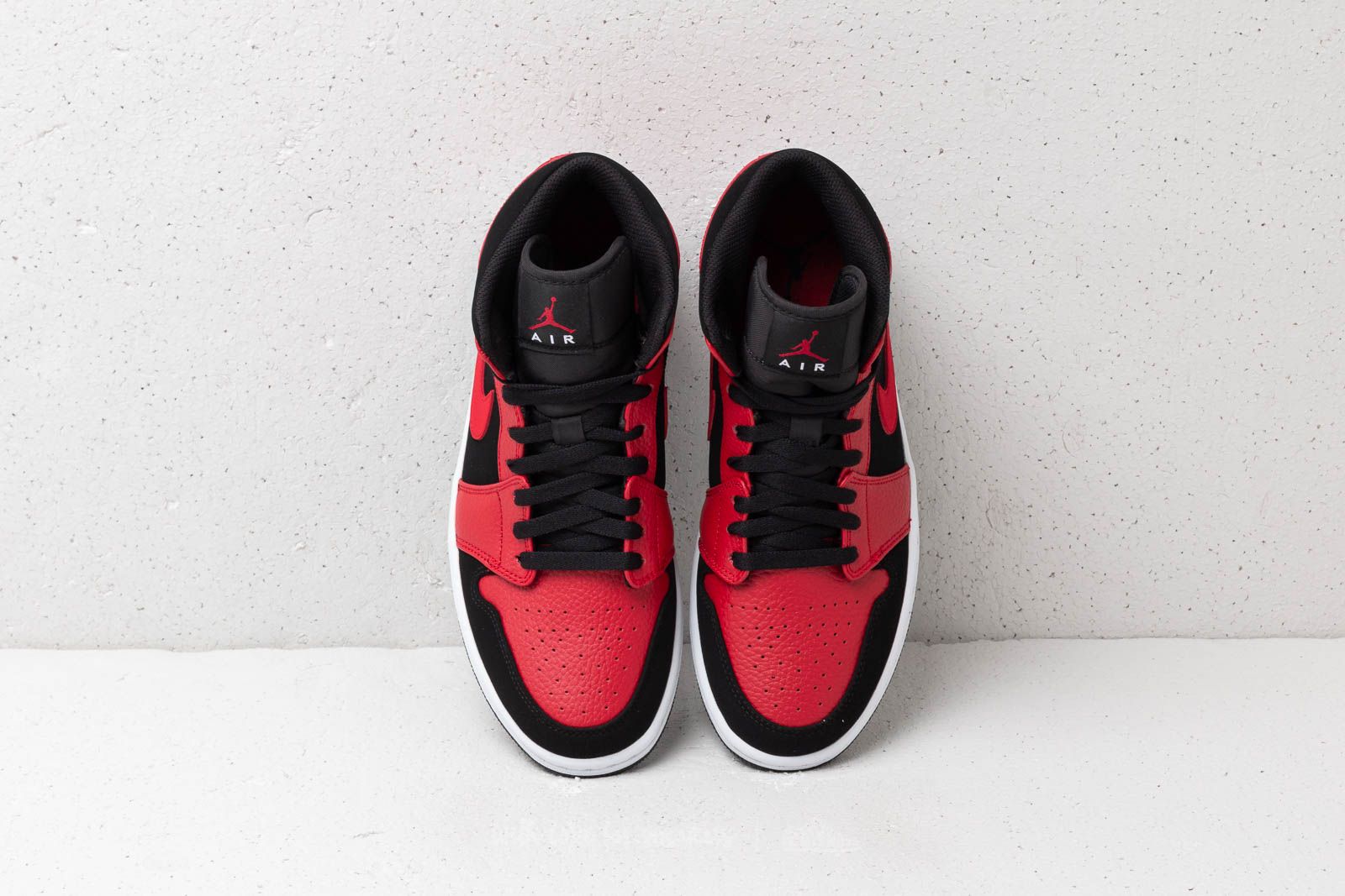 Pánské tenisky a boty Air Jordan 1 Mid Black/ Gym Red-White
